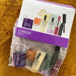 New Clinique gift bag